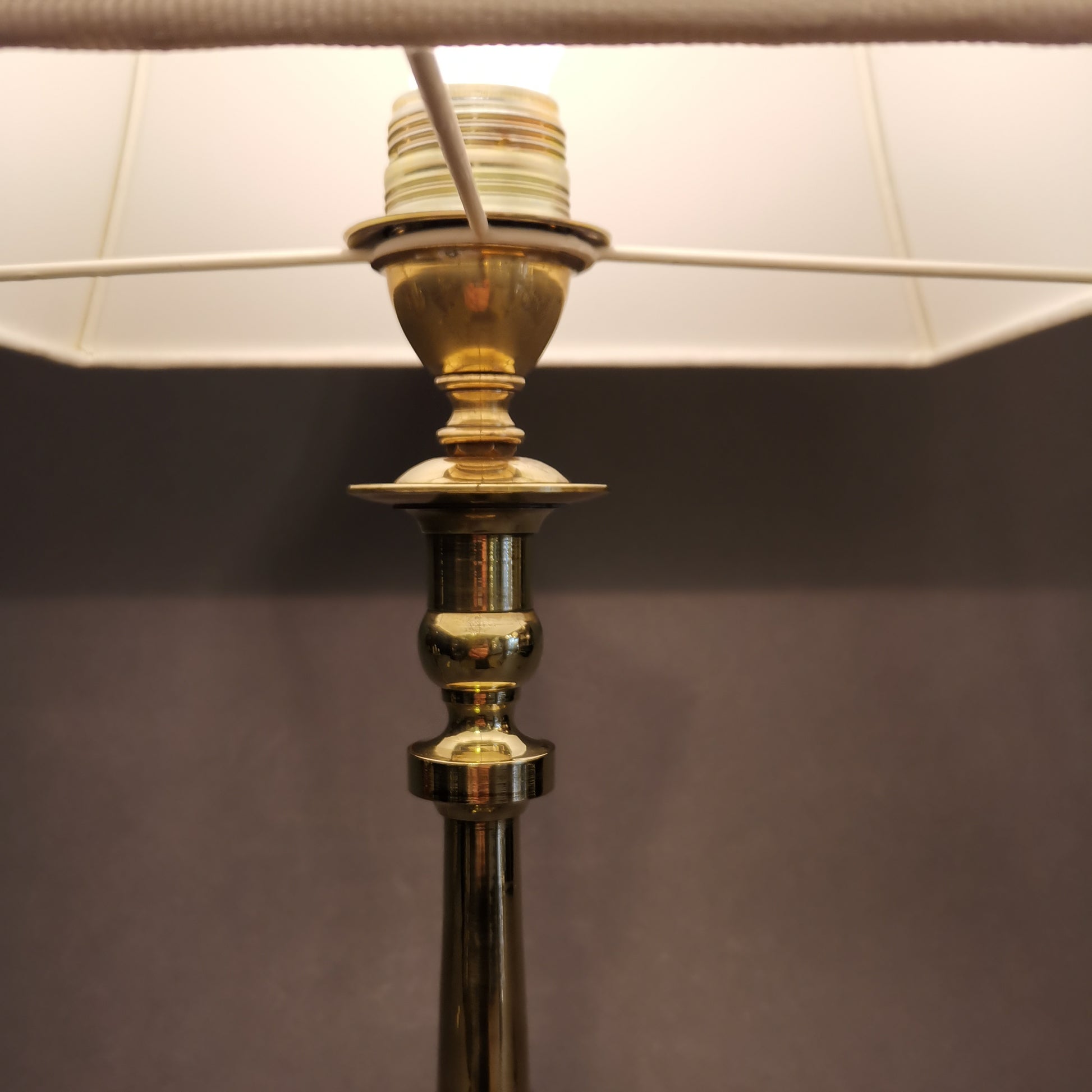 Art Deko Tischlampe 0019