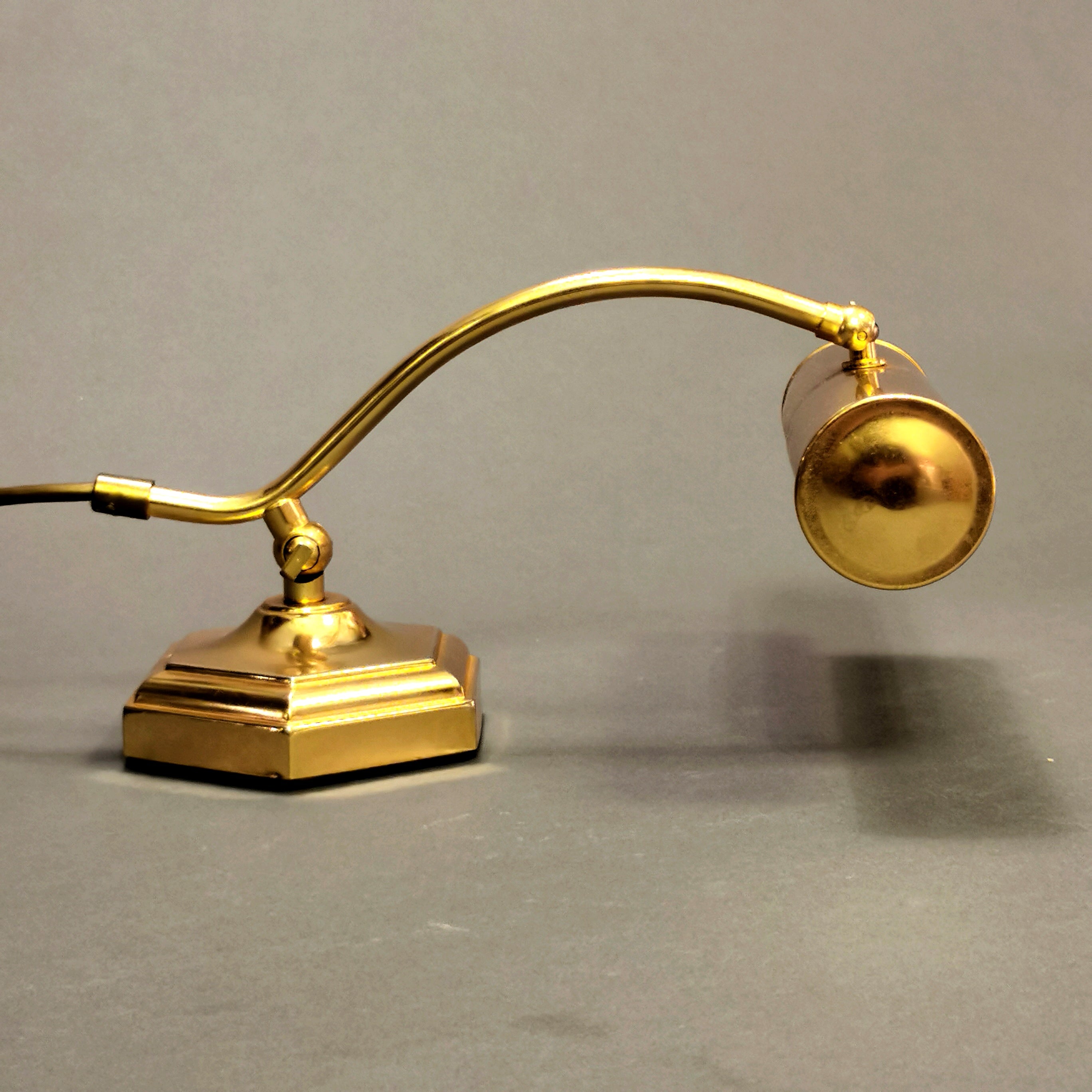 Klassische Klavierleuchte aus Messing von WMI 0054