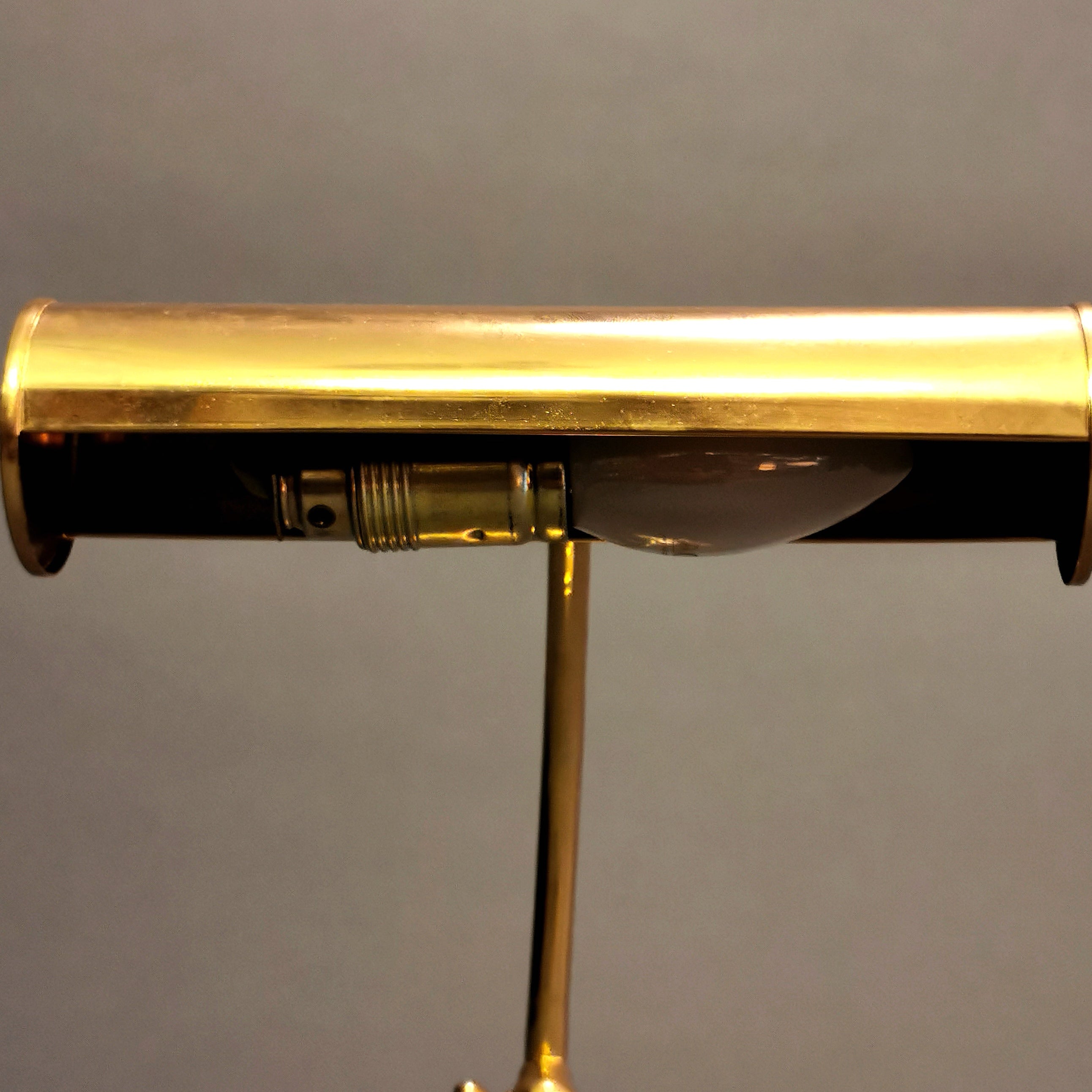 Klassische Klavierleuchte aus Messing von WMI 0054