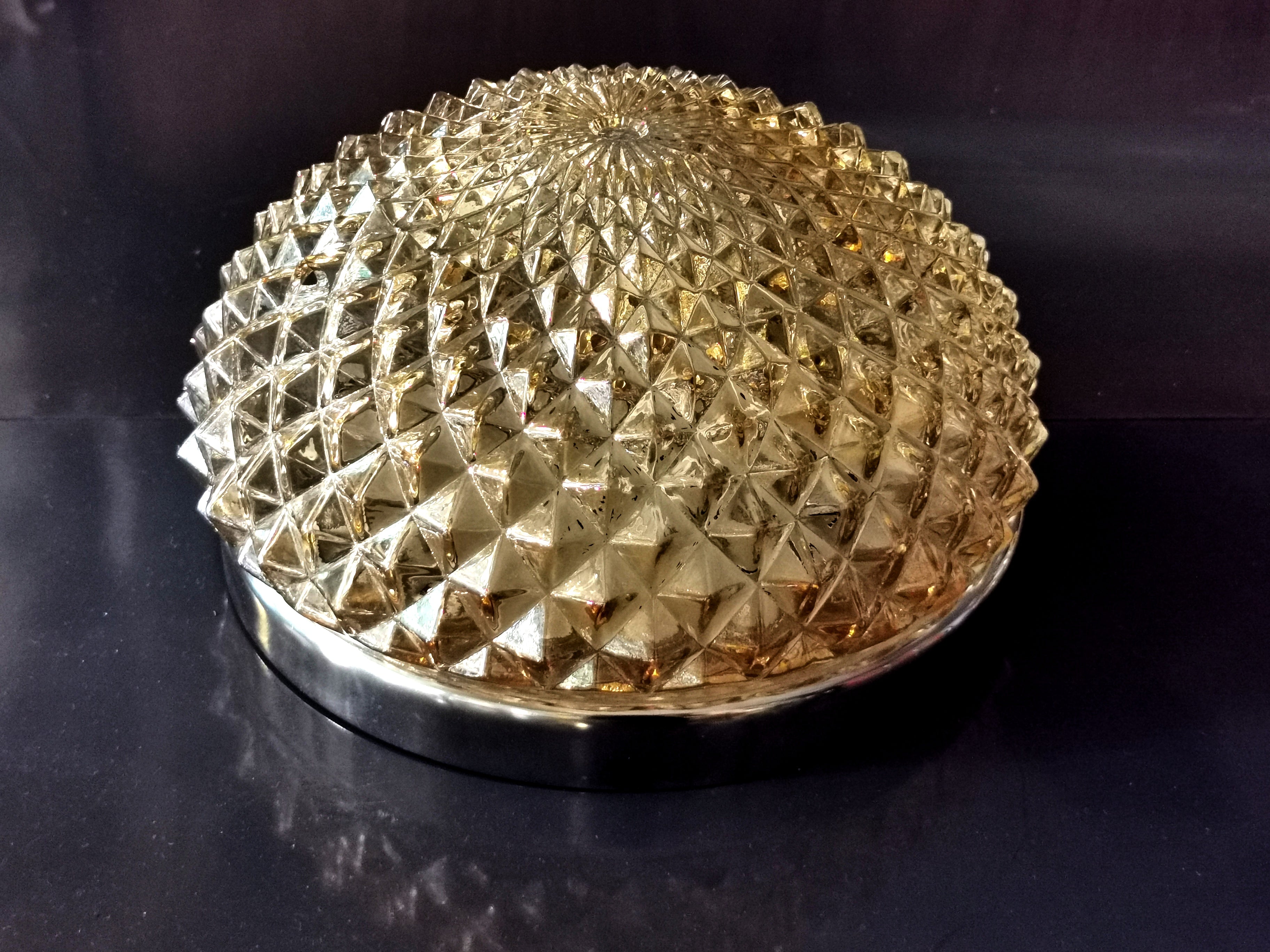 DDR Wand- bzw. Deckenleuchte 0002