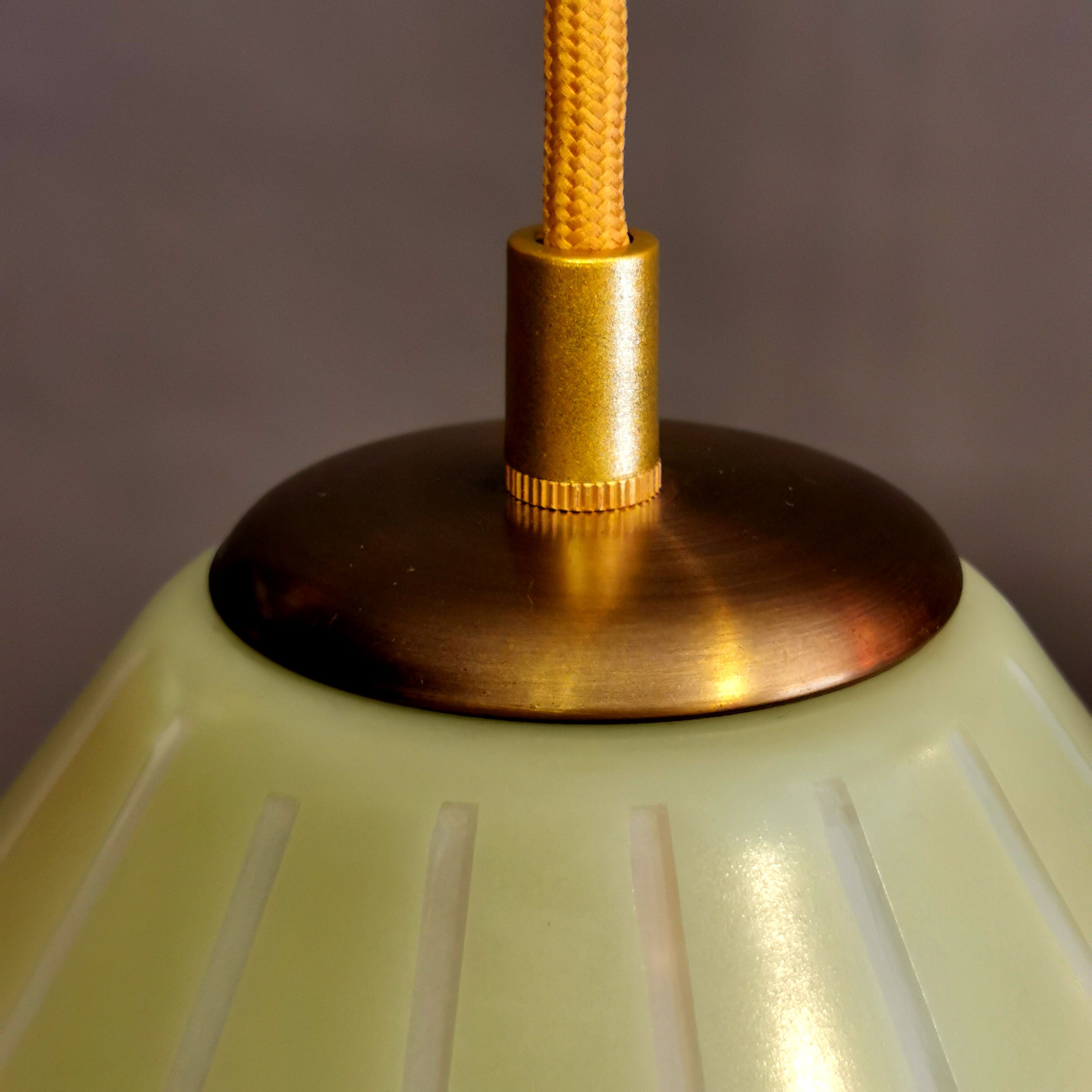 Mint grüne Pendelleuchte 0026