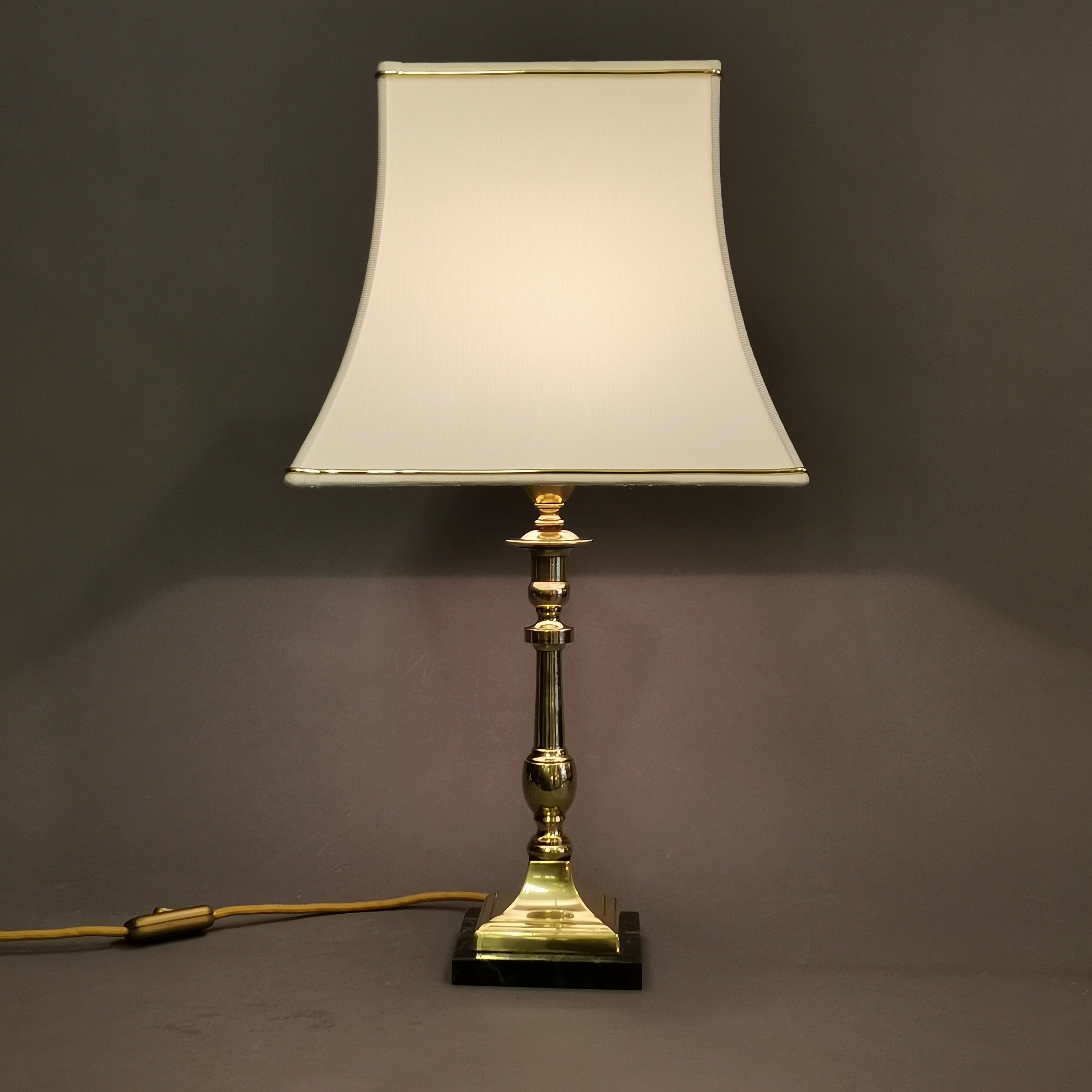 Art Deko Tischlampe 0019