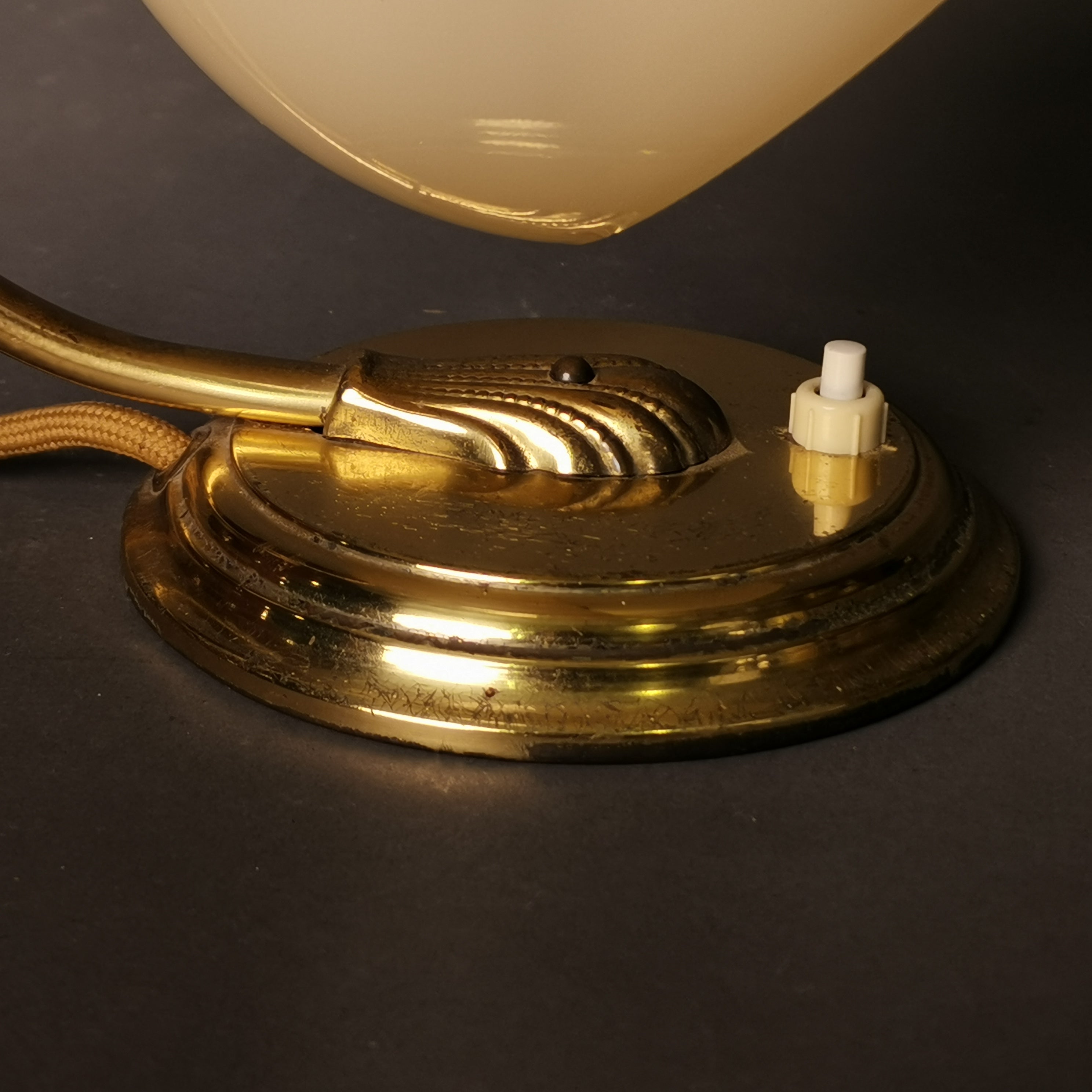 Original 30er Jahre Nachttischlampe 0032