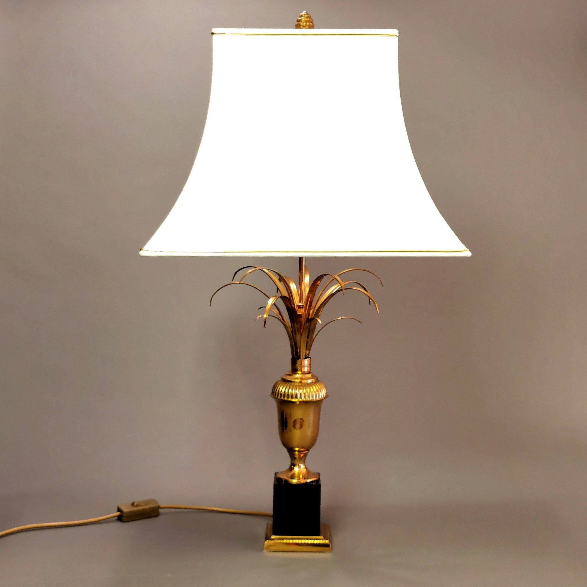 Hollywood Regency Tischleuchte 0051