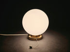 Original 60er Wandleuchte mit weißen mattem Opakglas 0064