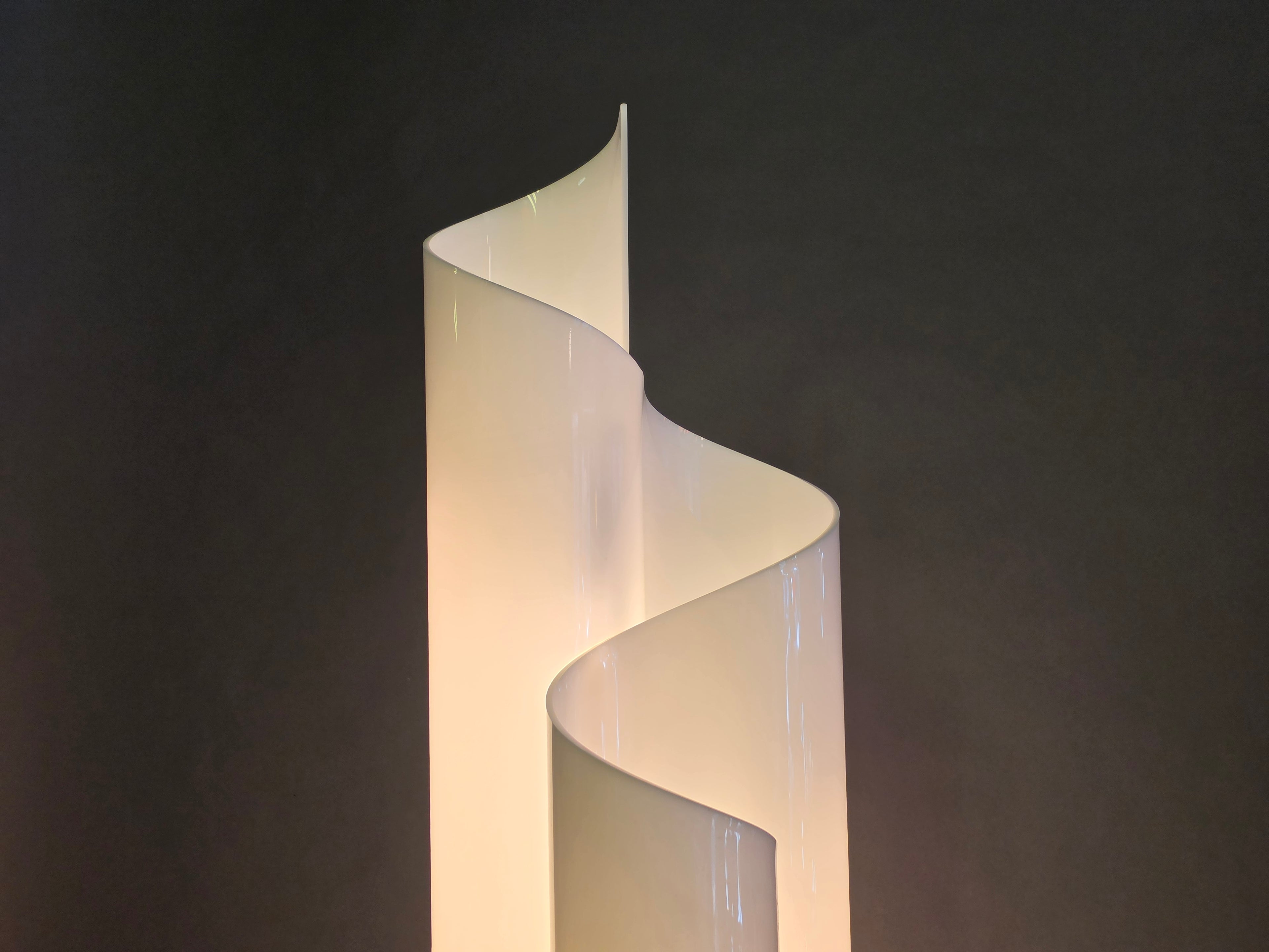 Original 70er Jahre Vintage Stehleuchte Chimera hergestellt von Artemide und Entwurf von Vico Magistretti 0039