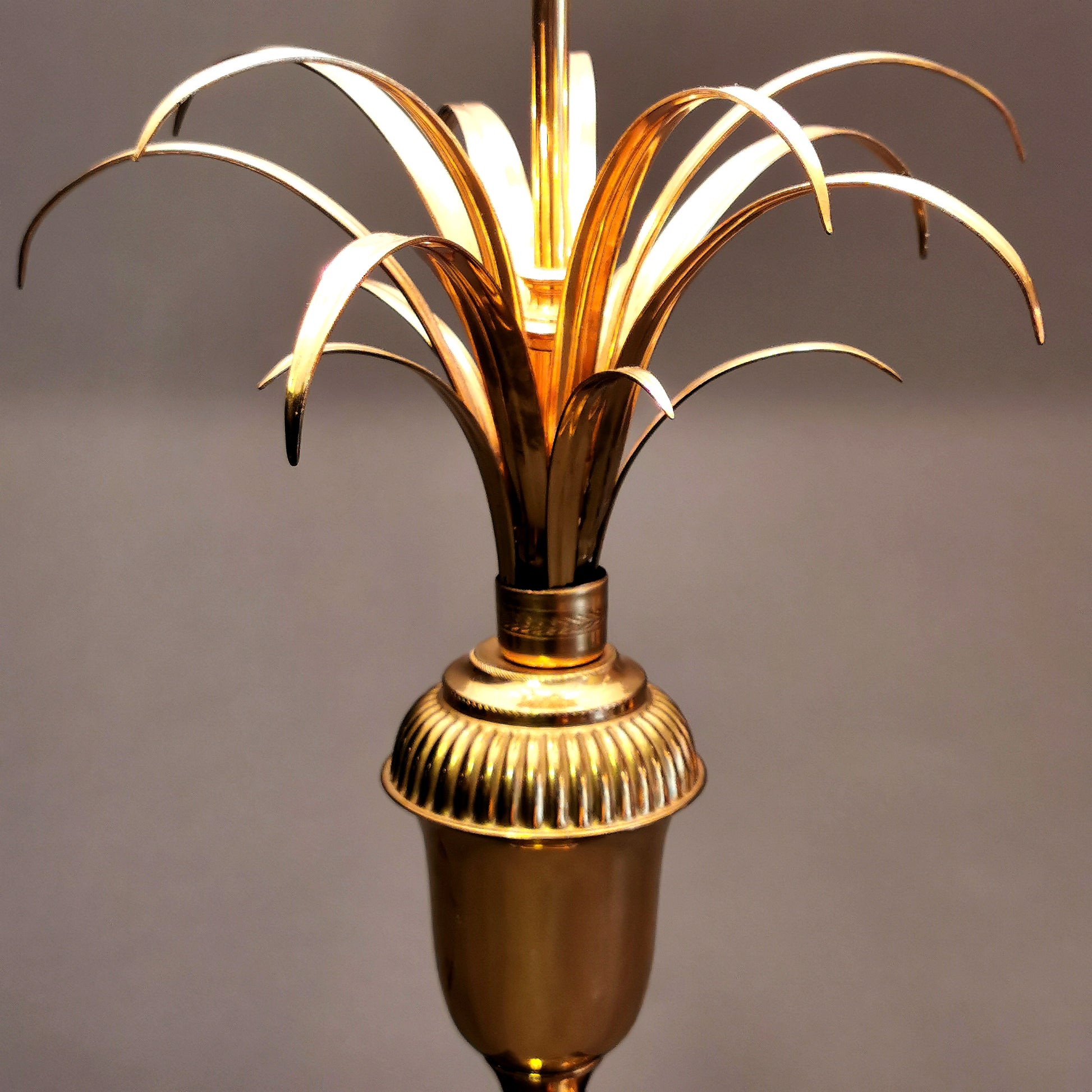 Hollywood Regency Tischleuchte 0051